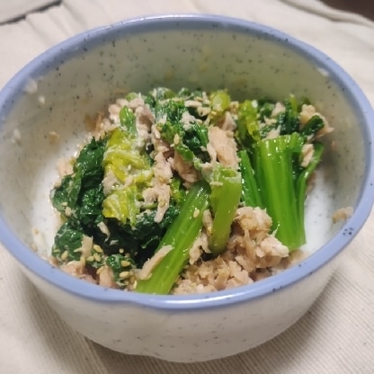 わさび菜初めて購入したので、レシピ参考にさせていただきました。
簡単で美味しくできました！